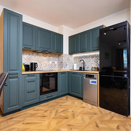 Alvera 1br With Private Parking Апартамент